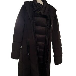 DKNY Women's Elegant Black Puffer Jacket